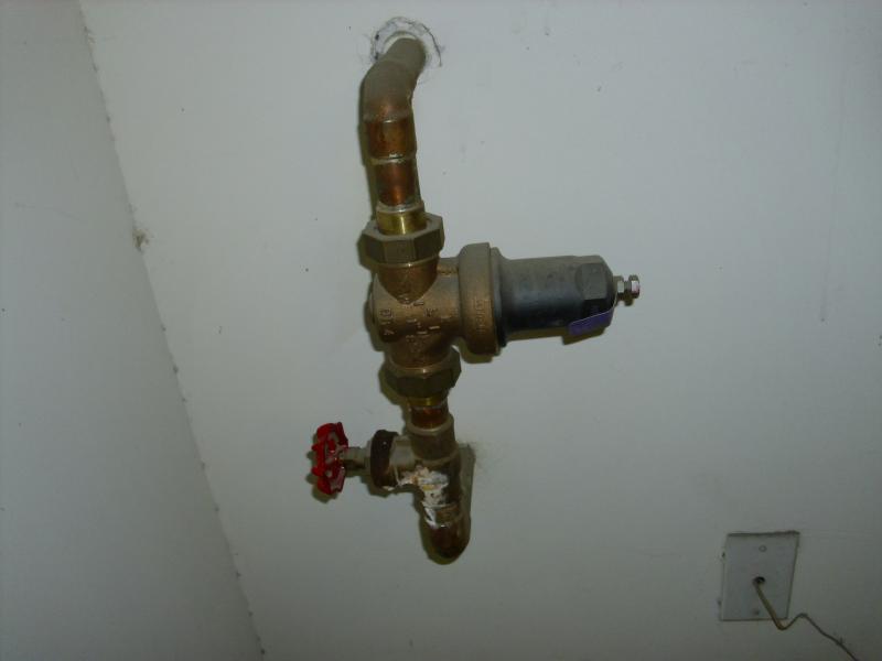 Water pressure regulators